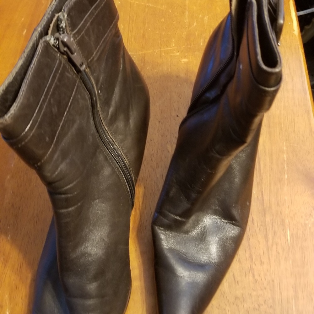 COPY - Brown Zippeed Ankle Boots